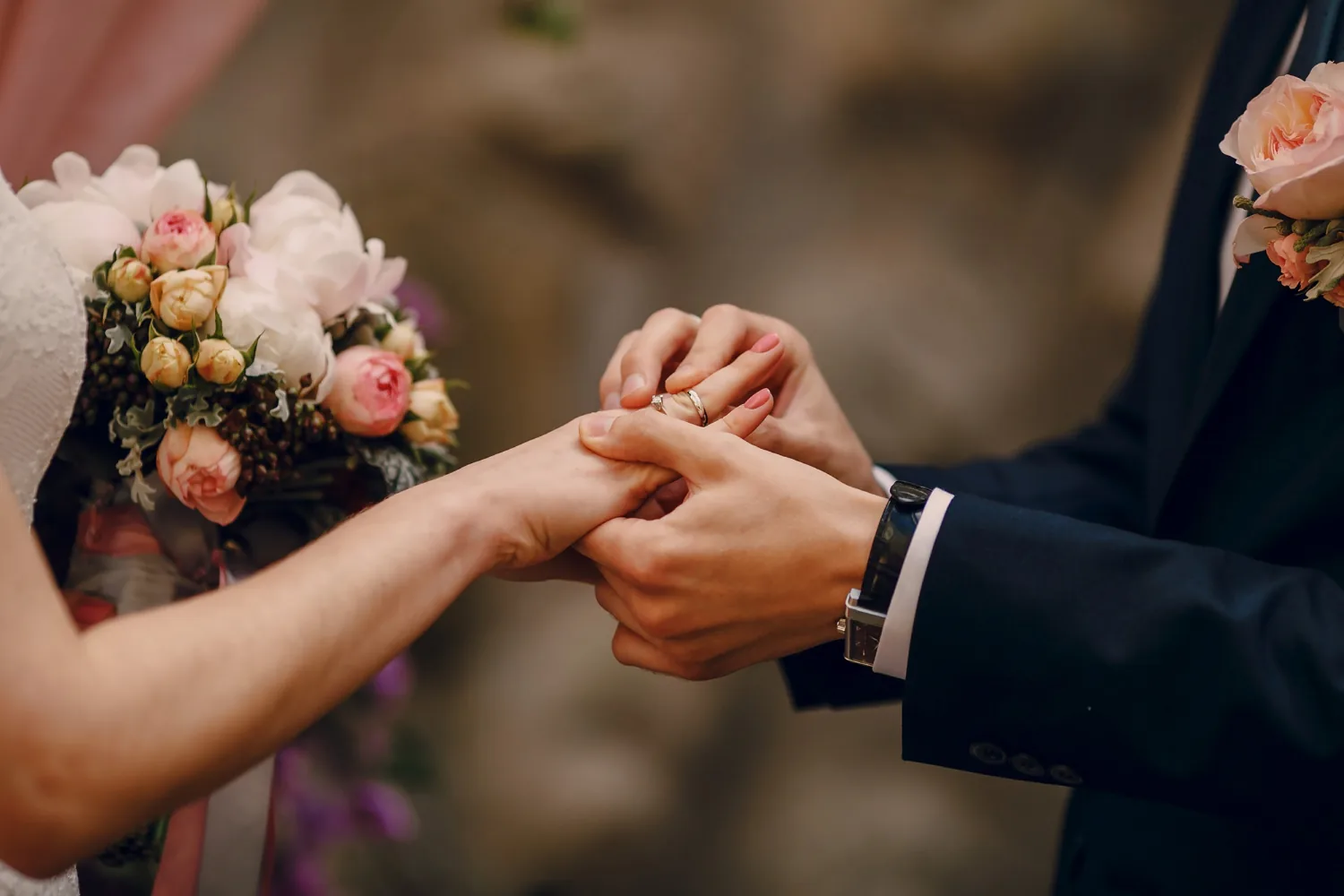 Wedding Fragrances: The Perfect Choice for Bride and Groom