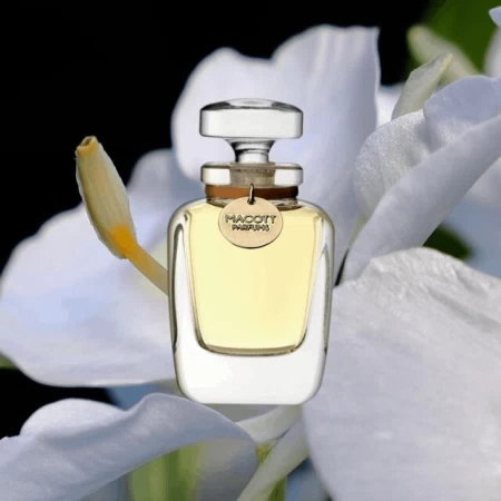 Fotografía del frasco  antianti & organics / アンティアンティ