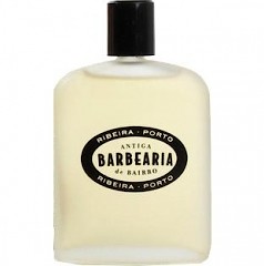 香水瓶照片  Antiga Barbearia de Bairro