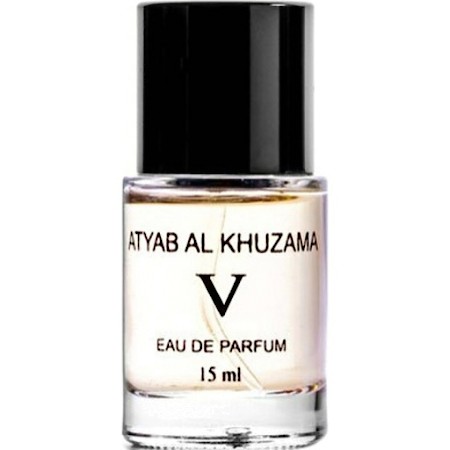香水瓶照片  Atyab Al Khuzama