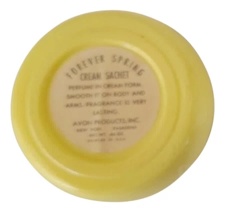 香水瓶照片  Avon