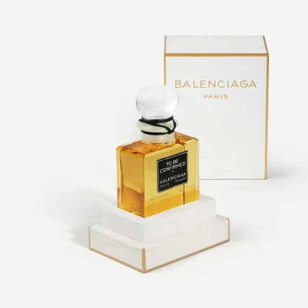 香水瓶照片  Balenciaga