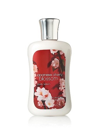 香水瓶照片  Bath and Body Works