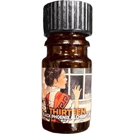 香水瓶照片  Black Phoenix Alchemy Lab