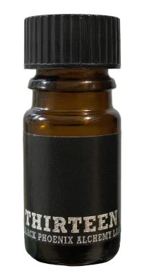 香水瓶照片  Black Phoenix Alchemy Lab