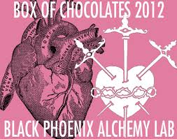 香水瓶照片  Black Phoenix Alchemy Lab