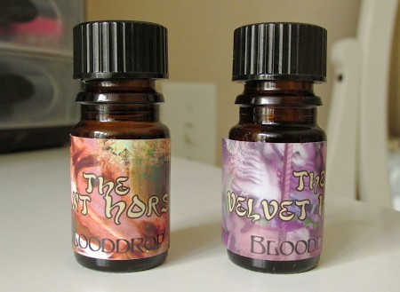 Foto des Flakons  Blooddrop