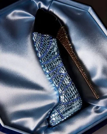 Bottle photo  Carolina Herrera