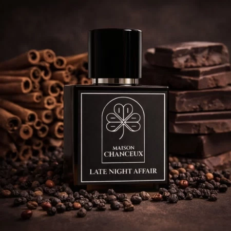 香水瓶照片  Chanceux Parfum