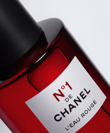 香水瓶照片  Chanel