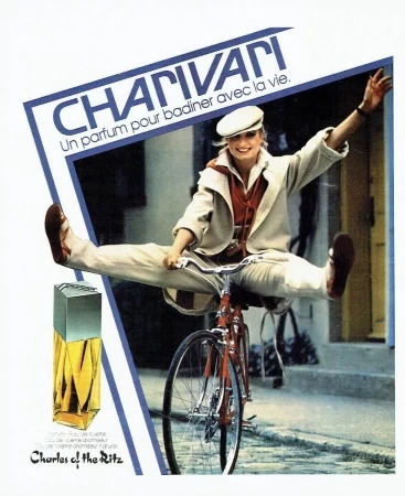 香水瓶照片  Charles of the Ritz