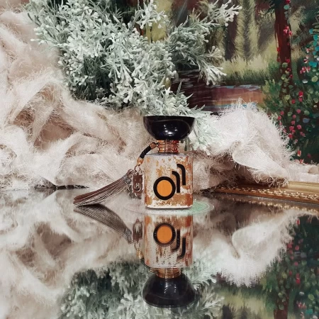香水瓶照片  Chouette Vierge Parfumée