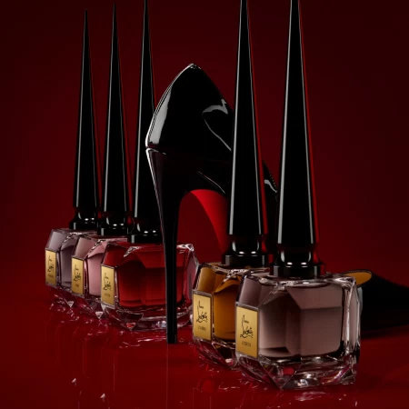 香水瓶照片  Christian Louboutin