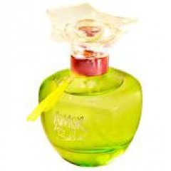 香水瓶照片  Christine Lavoisier Parfums