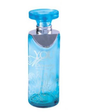 香水瓶照片  Christine Lavoisier Parfums
