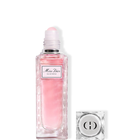 香水瓶照片  Dior
