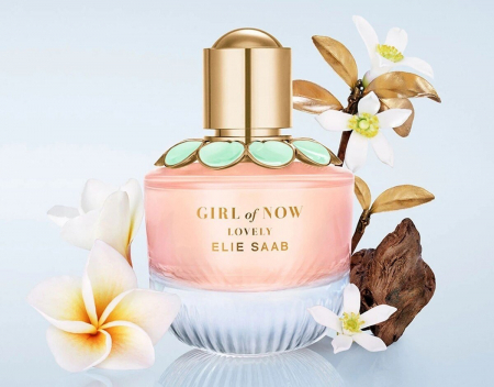 Bottle photo  Elie Saab