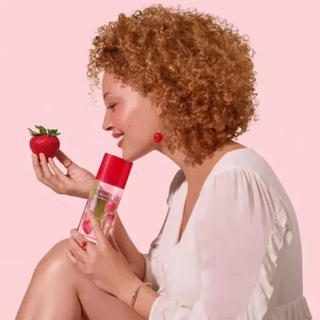香水瓶照片  Elizabeth Arden