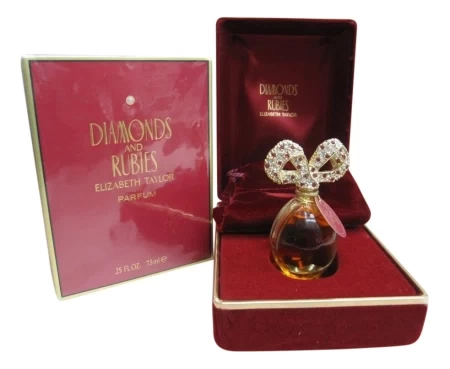 香水瓶照片  Elizabeth Taylor