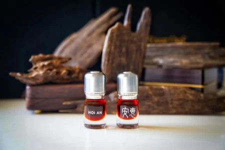 Bottle photo  Ensar Oud / Oriscent