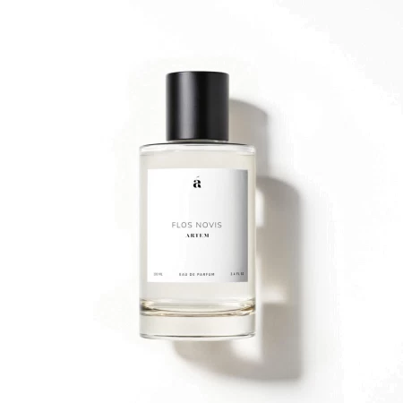 香水瓶照片  House of Artem
