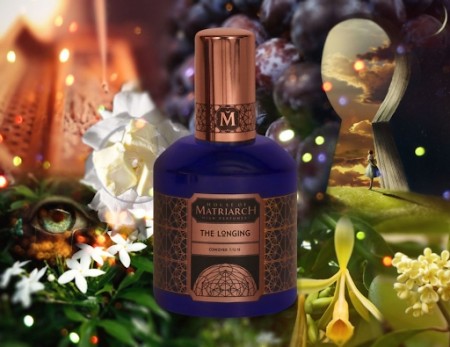 香水瓶照片 House of Matriarch The Longing