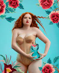 香水瓶照片  Jean Paul Gaultier