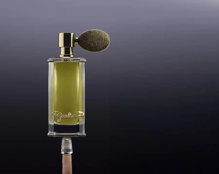 香水瓶照片  Jean Paul Gaultier