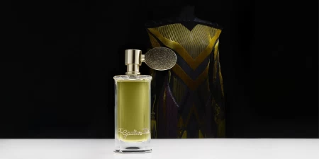 香水瓶照片  Jean Paul Gaultier
