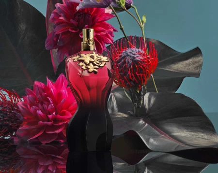 香水瓶照片  Jean Paul Gaultier
