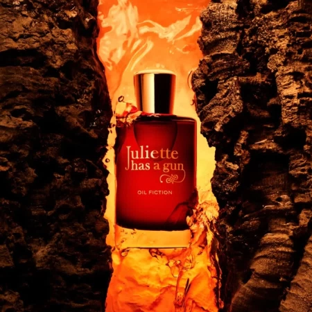 香水瓶照片  Juliette Has A Gun