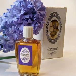 香水瓶照片  Харьковская парфюмерно-косметическая фабрика Эффект