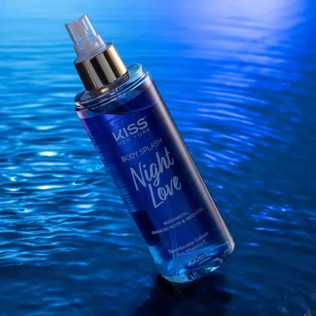 香水瓶照片  Kiss New York