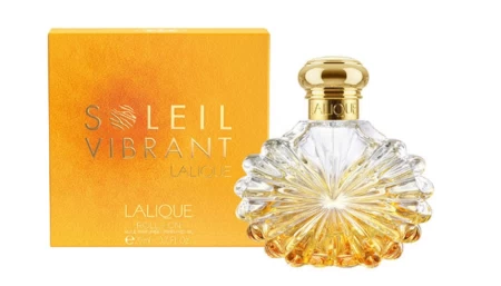香水瓶照片  Lalique
