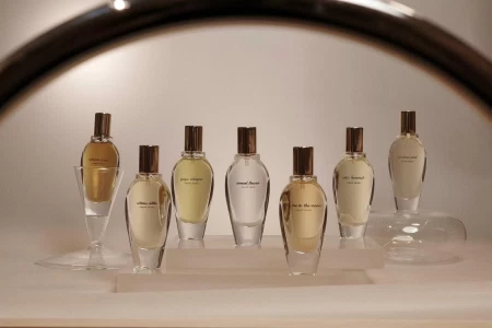Bottle photo  Lapot Studio 窄門