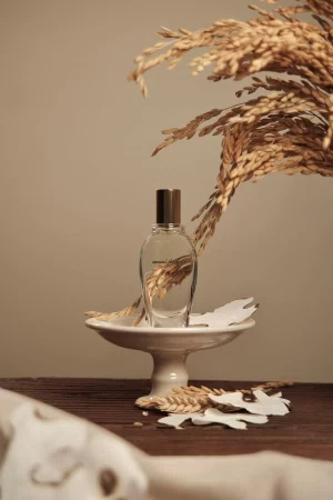 Bottle photo  Lapot Studio 窄門