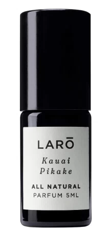 香水瓶照片  L'Aromatica / Larō 