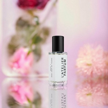香水瓶照片  L'Atelier Parfum