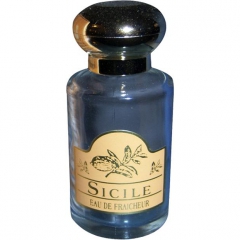 Foto des Flakons Le Monde en Parfum / Jean Vittori Sicile