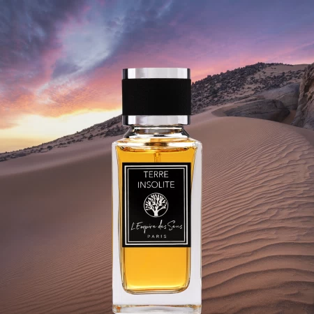 香水瓶照片  L'Empire des Sens