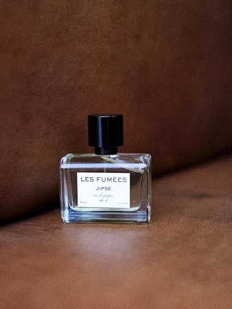 Bottle photo  Les Fumées