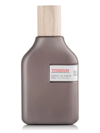Bottle photo Lord of History Titanium