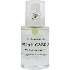 香水瓶照片  Mair Botanics
