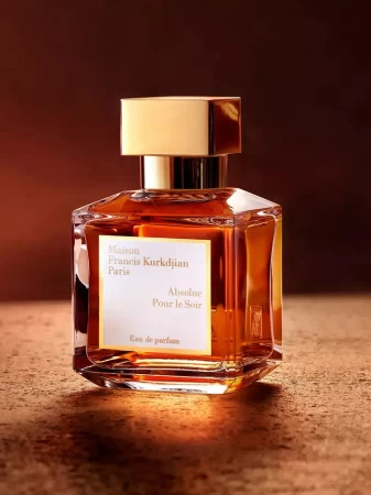 香水瓶照片  Maison Francis Kurkdjian