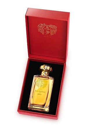 香水瓶照片  Maître Parfumeur et Gantier