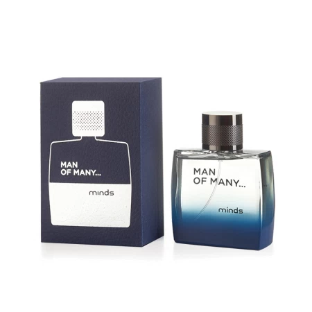 香水瓶照片  Man of Many...