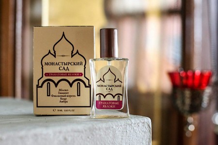 Bottle photo  Монастырский Сад