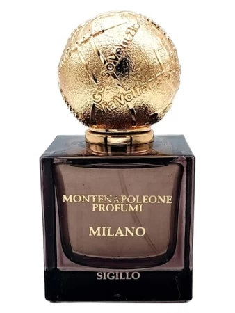 香水瓶照片  Montenapoleone Profumi Milano