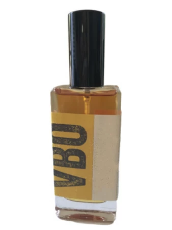 香水瓶照片  OK Fine Fragrances