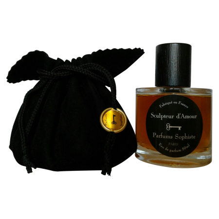 香水瓶照片  Parfums Sophiste